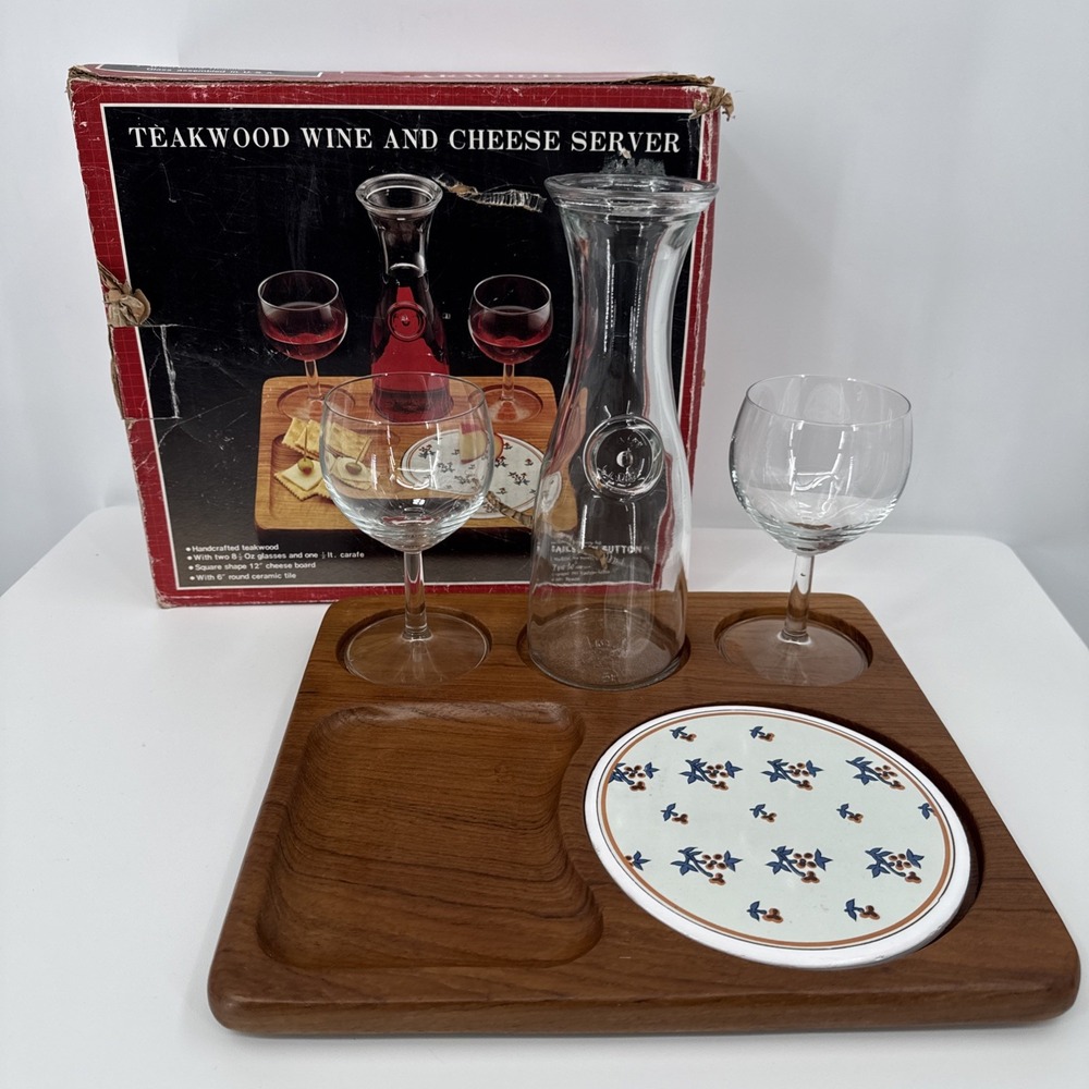 VINTAGE 1083 GAILSTYN SUTTON WOOD CHARCUTERIE BOARD CHEESE WINE SERVER